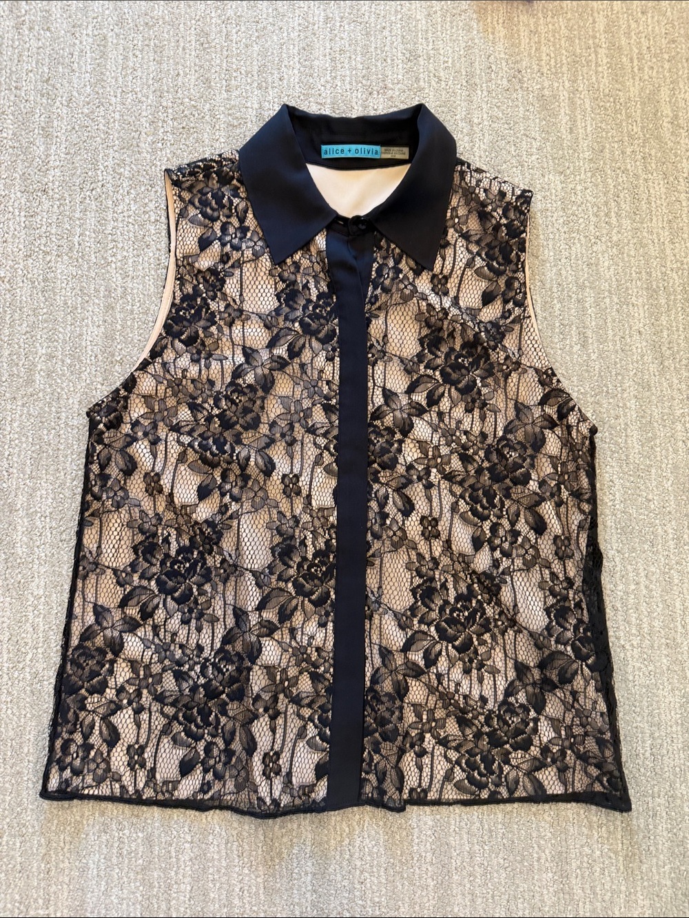 Alice +Olivia Sleeveless Collared Lace Overlay Top